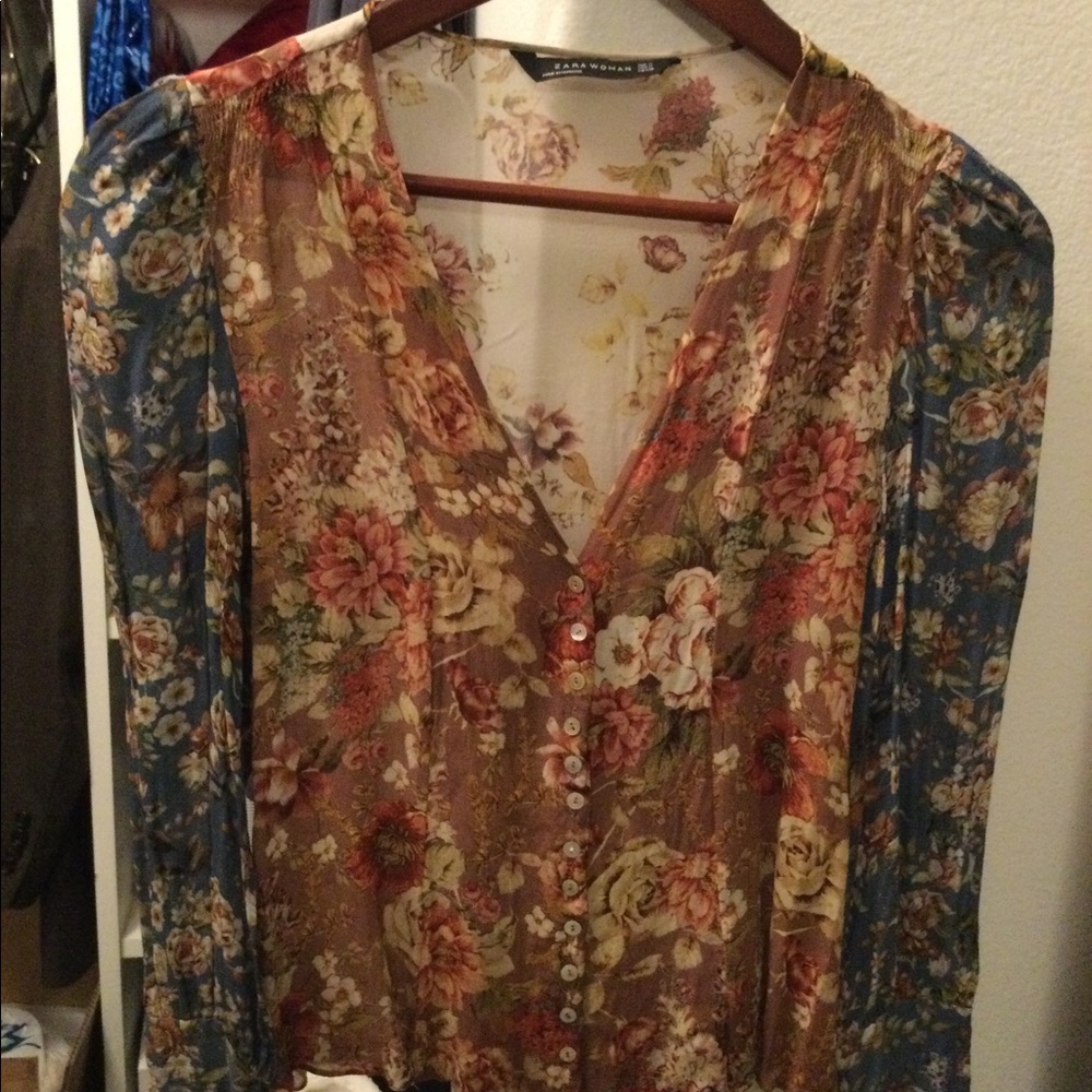 Women blouse